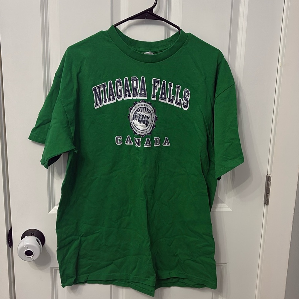 Niagara Falls Canada t shirt.